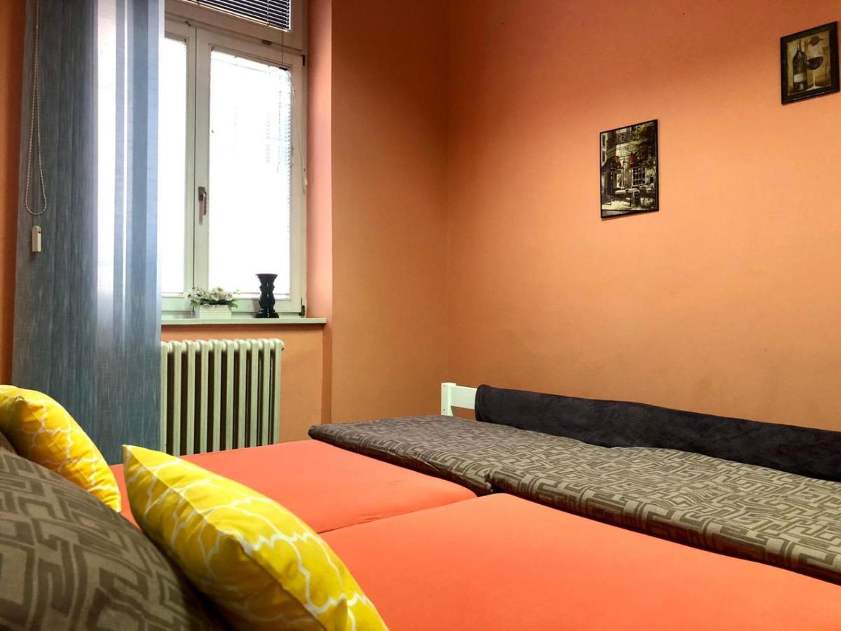 Spacious Tuzlaks Apartments Sarajevo Ferhadija Buitenkant foto